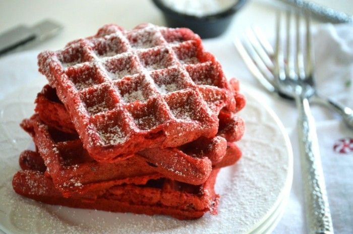 červeným zamatom torta-recept-belgicko-vafle-in-červeno-by-rote food farebné make-pra-idea-kreatívne-jesť-kuchár