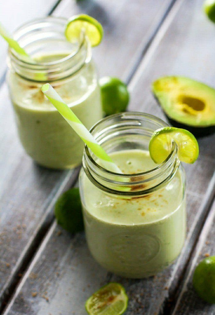 smoothie cu avocado tei alege micul dejun în sticlă servi suc de lămâie sănătos în dimineața digestiv