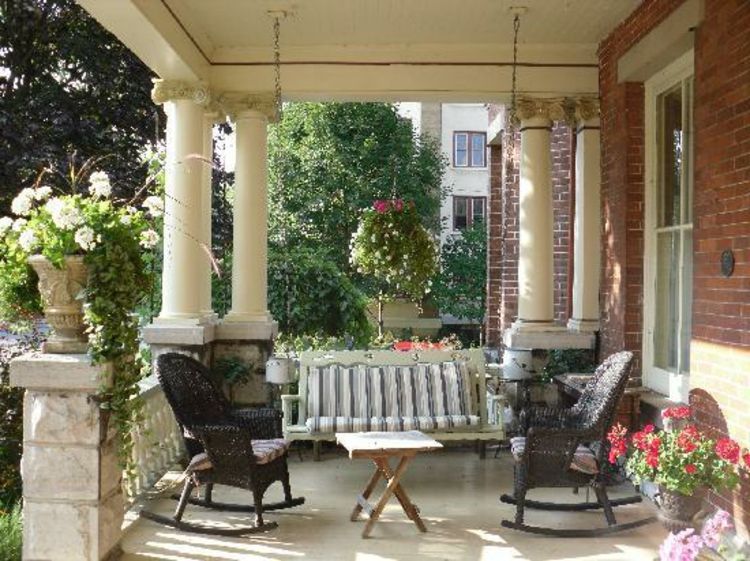 sunny-romantik-on-the-veranda-chic-mycket-moderna enkel, ädla
