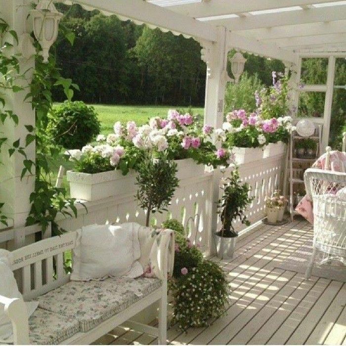 romantic-veranda-stil țară-frumos-flori