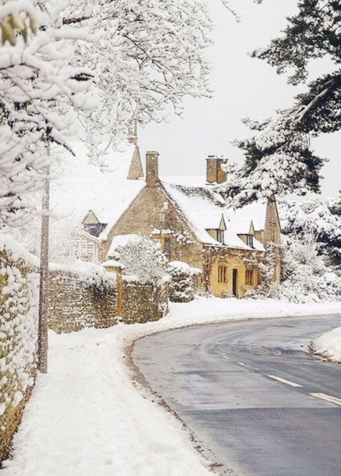 De tela de inverno românticas casas cobertas com-neve