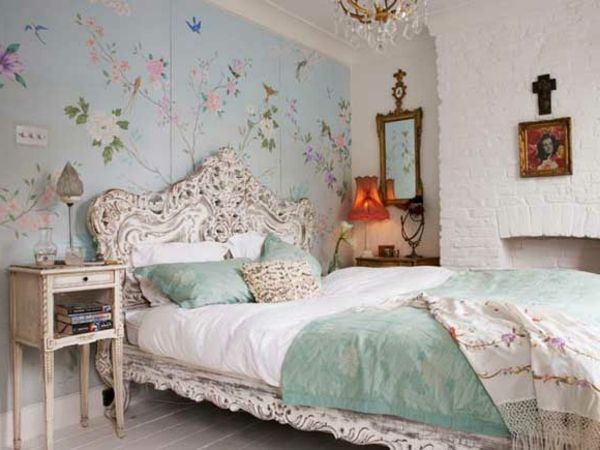 romanticko-spálňa-design-lôžková-in-bielo-modré