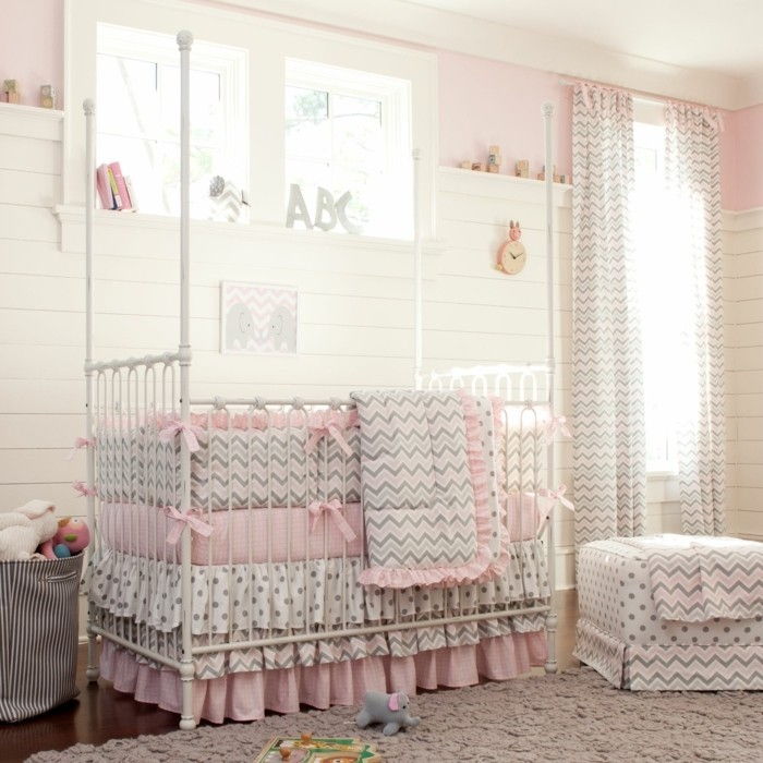 roza-in-sivo-prevajanju čudovito, otroška soba-za-dekle-malo-sladko-baby-posteljica