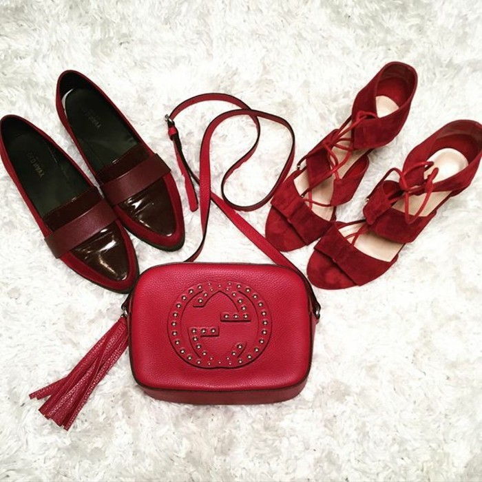roșu-dress-pantofi de zi cu zi-pantofi-și-gucci-lasa-te-cu-tot felul de rosu-rochii-combină-buzunar