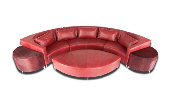 rød sofa for hjemmekino bakgrunn i hvitt