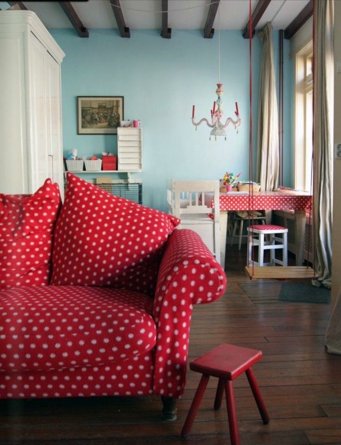 sweet-shabby-chic anlegget Spotted sofa rød