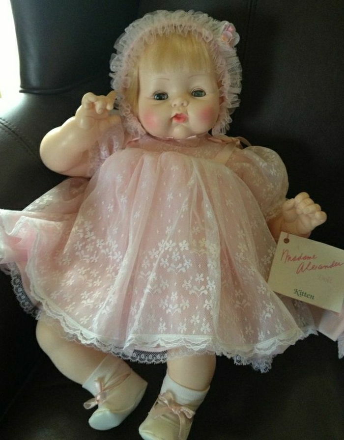 sweet baby doll-Bonnet-pink-dress-tyl-1962-vyrobené