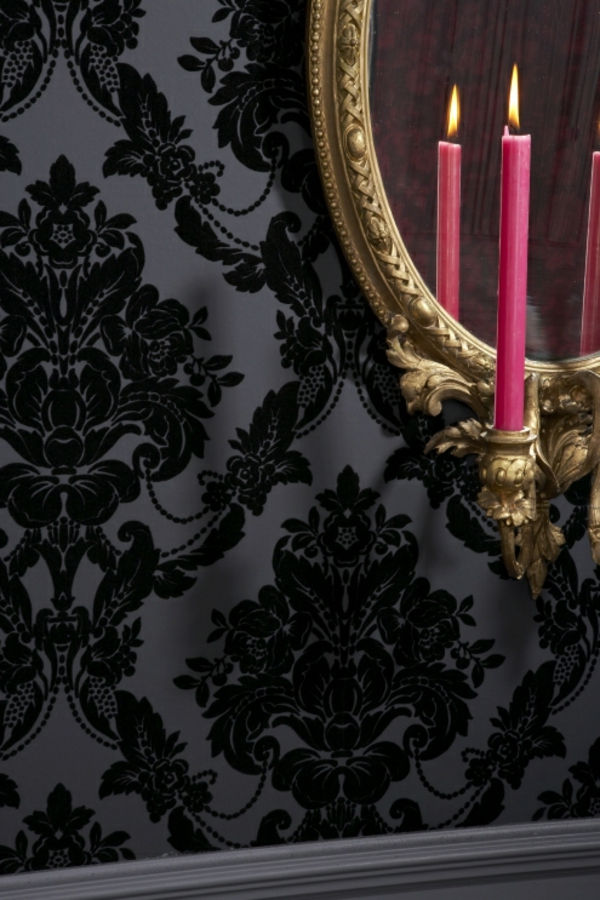 catifea mobilier tapet și catifea și elegant-negru-tapet-și-un-de formă ovală-oglindă pe perete