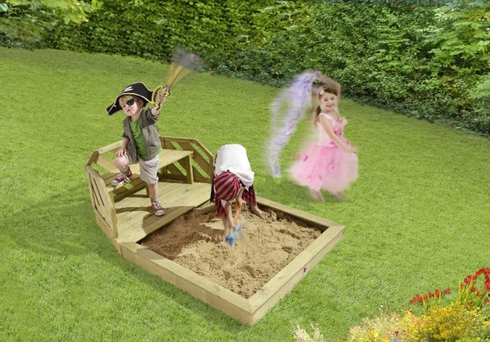 sandbox-za-les-pirati-play in dve-eno dekle, fant