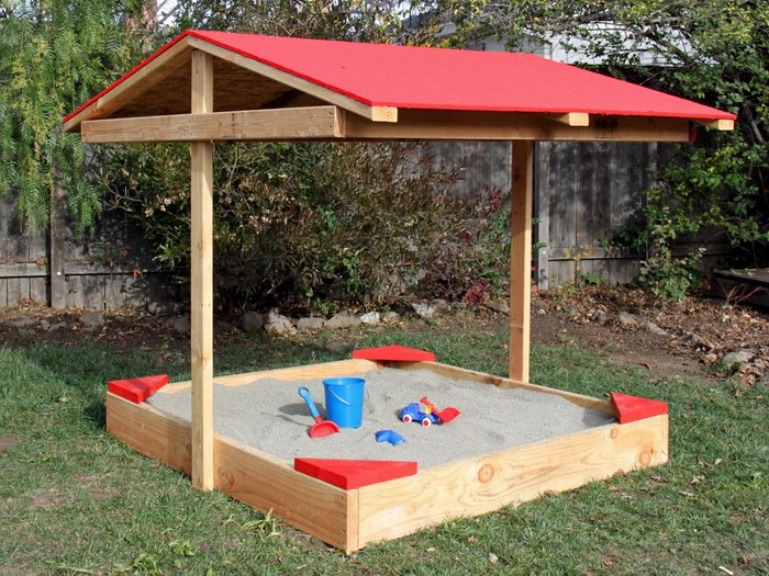 sandbox-lastno graditi sandbox-z-streha