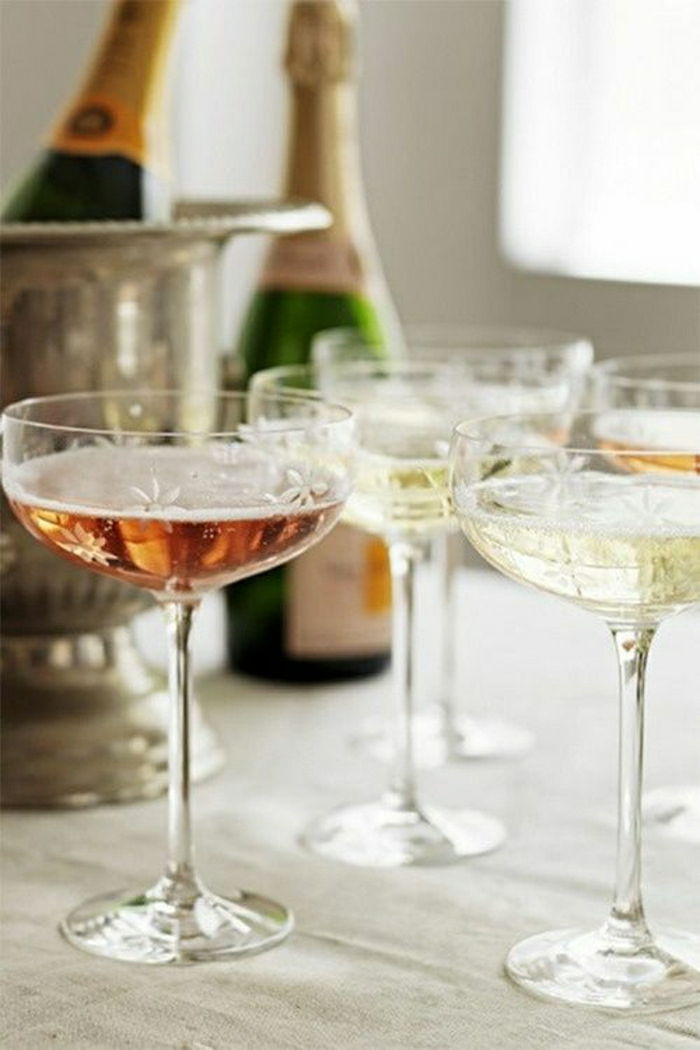 vakre vintage champagne glass