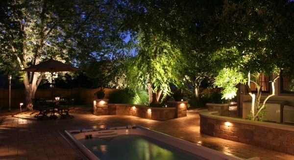 mooi-lighting-in-tuin-exterieur-design-ideeën