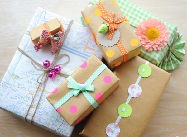 Krásne farebné obaly Obaly-Drotár, originálne darčeky Obal pre obalov darčeky