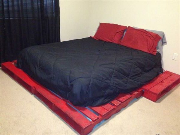 prachtige-bed-off-pallets - combineer rood en zwart