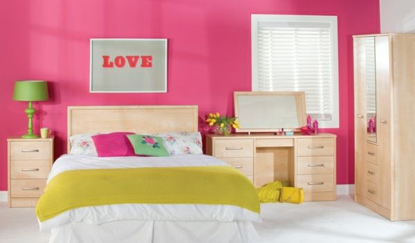 spalnica pohištvo-bedroom-dekoriranje-bedroom-furnishings-dekoriranje-zid-design-spalnica-steno-barve