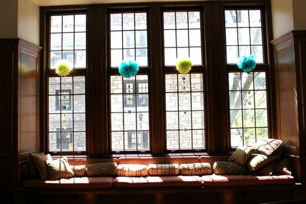 preproste dekoracije-za-okno-diy-kroglice papirja