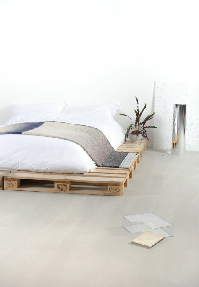simplu paleti de interior dormitor EUR pat-propriu-build-patura de plante in ghiveci