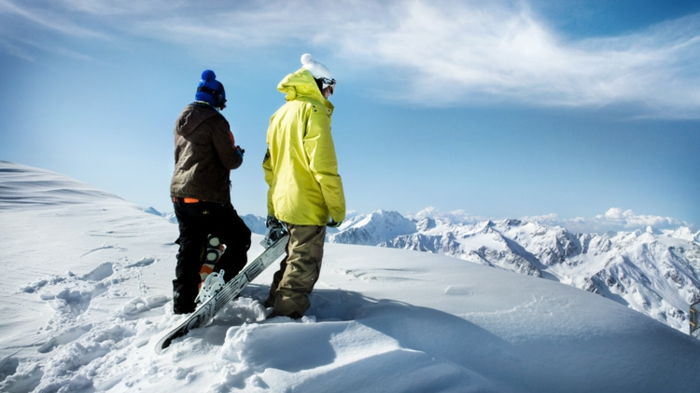 slede-tur-blue-sky-vakker naturlig