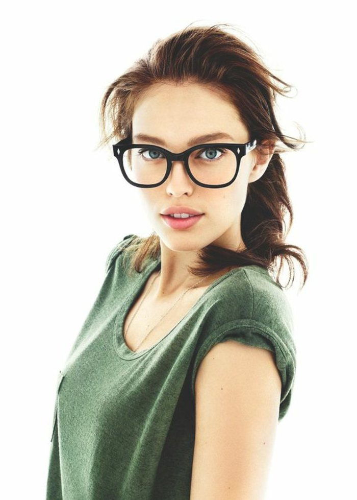 svart-Nerdbrillen-uten-resept-for-kvinner