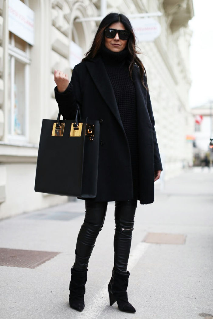 juodi paltai ir mangų odinės kelnės elegantiškas krepšys