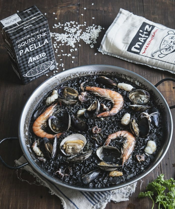 svart ris matlagning idéer räkor musslor paella självkokande idéer förberedelse process