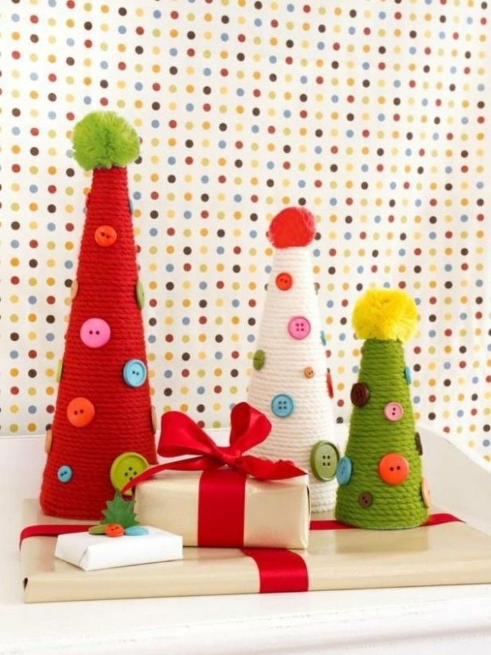 Ev yapımı-yılbaşı-birçok renkli Küçük Noel Ağaçları