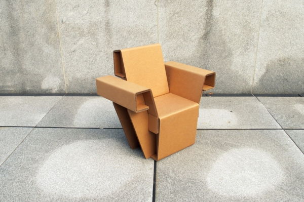 Krzesło-karton-tektury-kartonu meble, kanapa-z-tektury ---