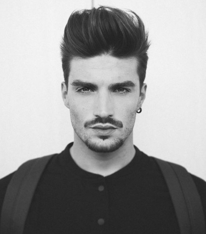 Sidecut frisyrer vackert hår av mäns idé örhängen mustasch design