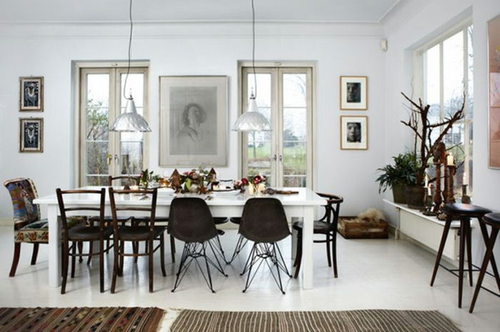 Skandinavijos rinkinys-valgomasis stalas-su-daug kėdžių