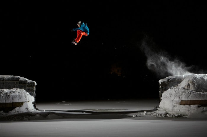 czarne niebo - snowboardowe tapety hd - niesamowite zdjęcie