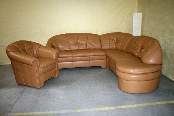 Pokrowce na sofę jasnobrązowa skóra w beżowym kolorze