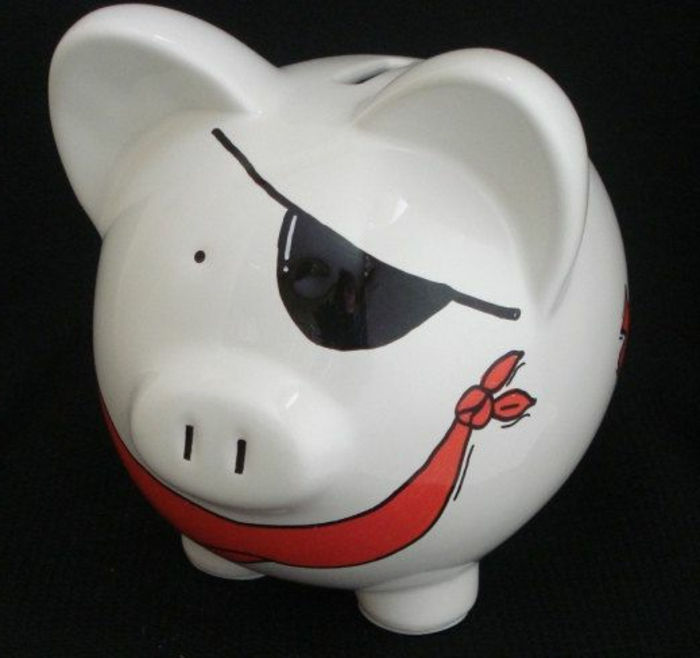 Piggy-vopsea-pirat model