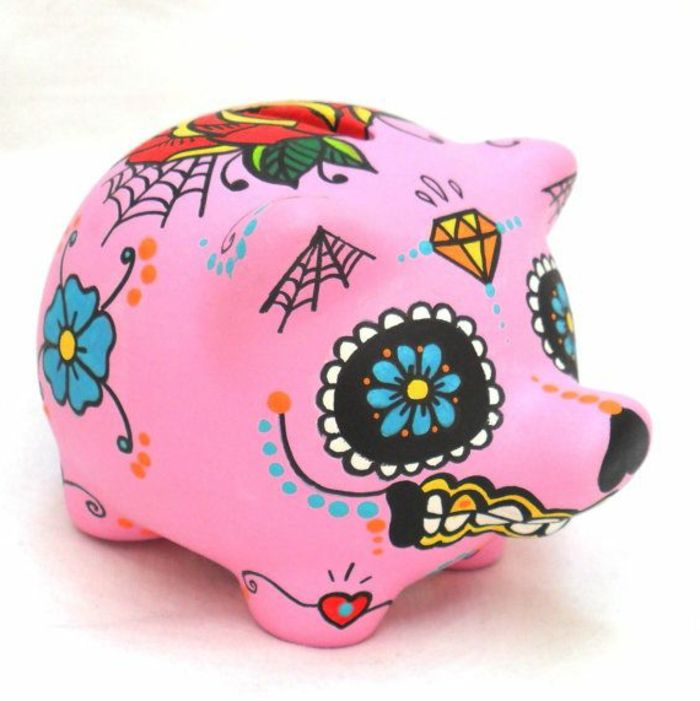 Piggy-vopsea-frumos-roz-model de
