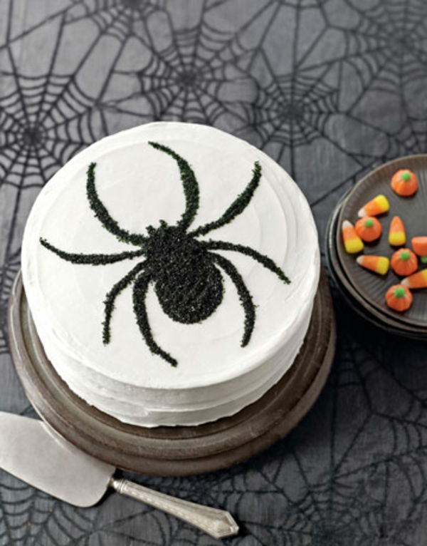 Spider-pyragas-už-Helovinas
