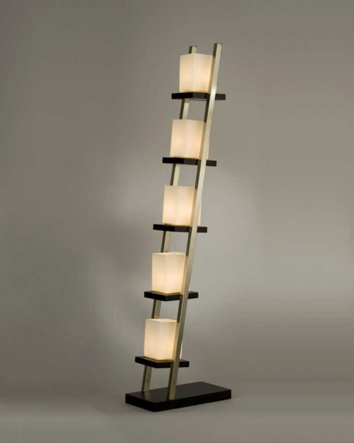 stehlampe-of-popieriaus-ryškus modelis
