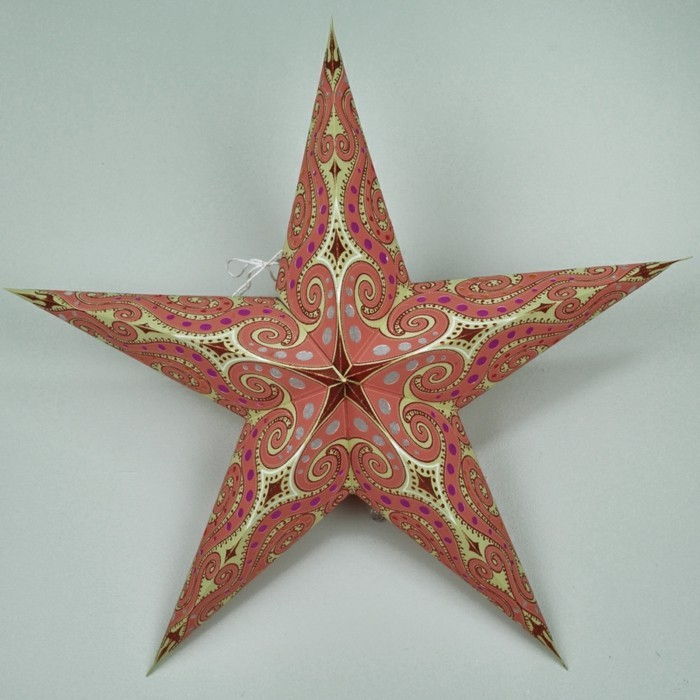 stjerne-Tinker-flotte-modell-med-Deco-elements-for-jul