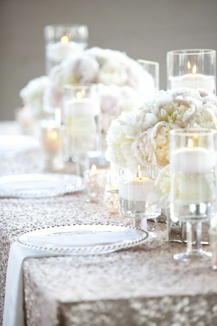 Stilingas stalo papuošimas Balta gėlė žvakės