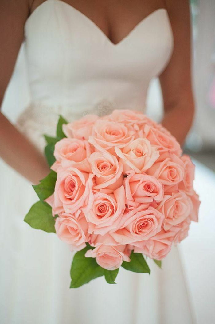 Stilingas-vestuvių puokštė Rose koralų spalvos