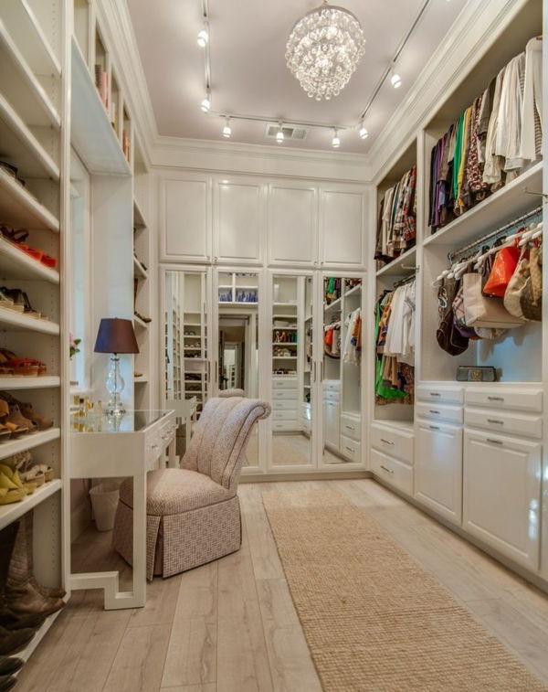 super-luxe inloopkast - moderne walk-in closet
