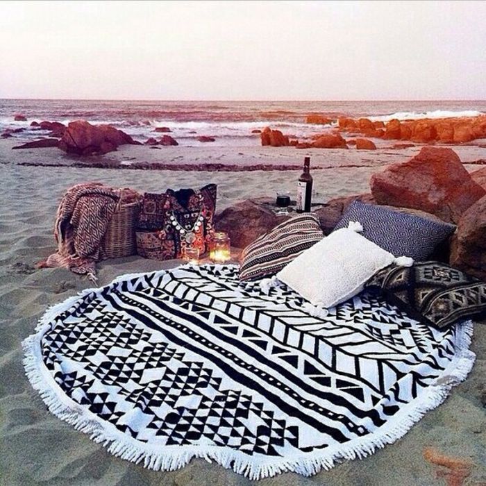 super-cool-strandhåndkle svart og hvit moderne bohem stil