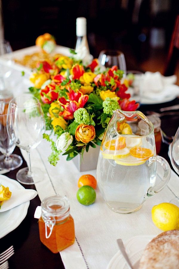 super-original-cool-table-decoration-with-flowers-många färgglada färger