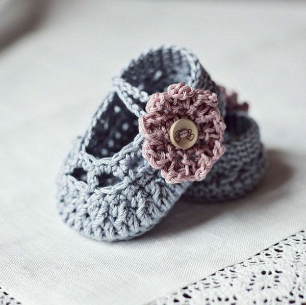 super-doce-bebê sapatos flores-Crochet-com-- belas-idéias-crochet-de-baby-crochet-grande-design-häkeln-