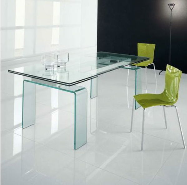 super-wielka-table-of-szkło-in-gastronomiczne-zielone krzesła