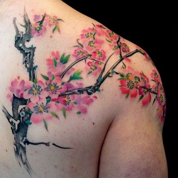 simbol pentru sănătate, tatuaj colorat cu motive de cireșe, tatuaje înapoi
