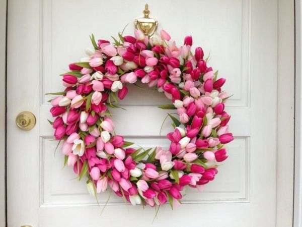 vrata venci-vzmet-model iz-rožnato-tulipana