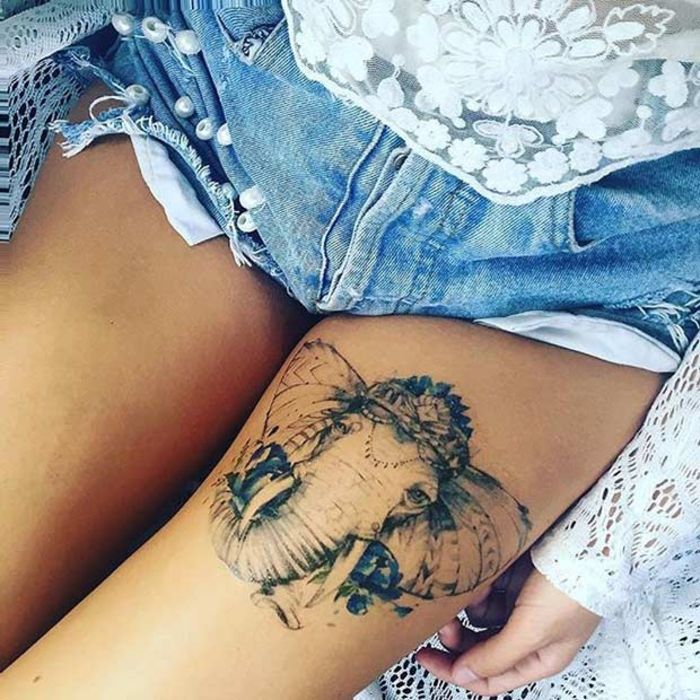 tatuaggio sulla coscia, tatuaggi alle gambe, elefanti, tatuaggi per le donne, donne