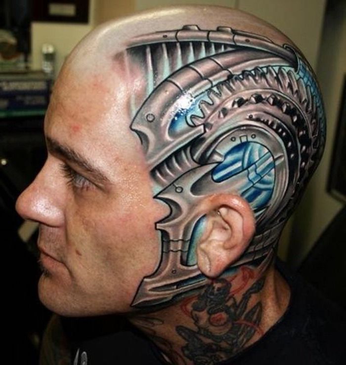 tattoo motieven mannen, man met 3d tatoeage op kop