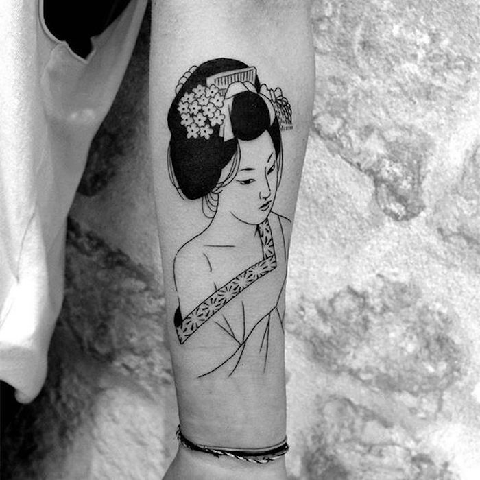 pekné tetovanie z Japonska s gejša krásny zložitý účes - všetko čierne tetovanie