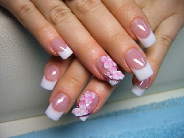 nail design obrázky pre svadobné - ružové dekoratívne kvety