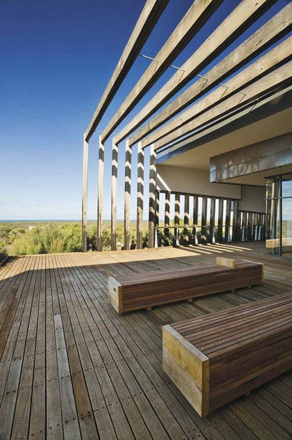 terrasse baldakin-fra-tre-super-vakre-modell-med-benker